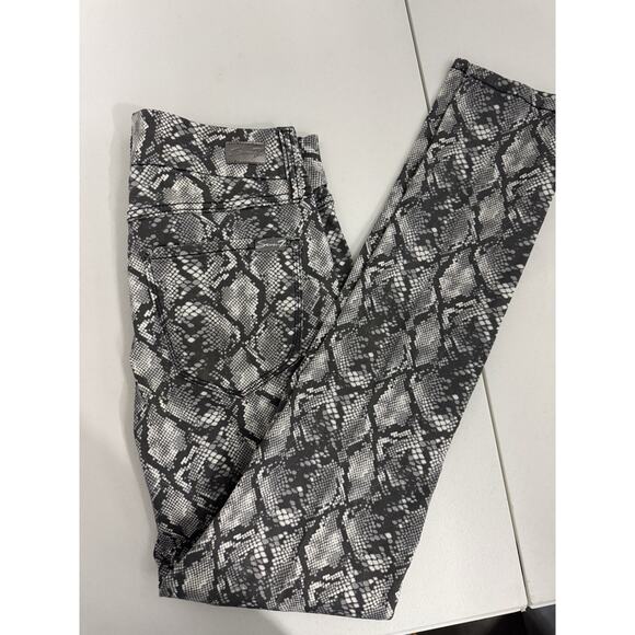 3 for 9 Seven7 Women's Pants Gray Size 6 Tummyless Skinny Jeans Snake High Rise - Picture 7 of 8